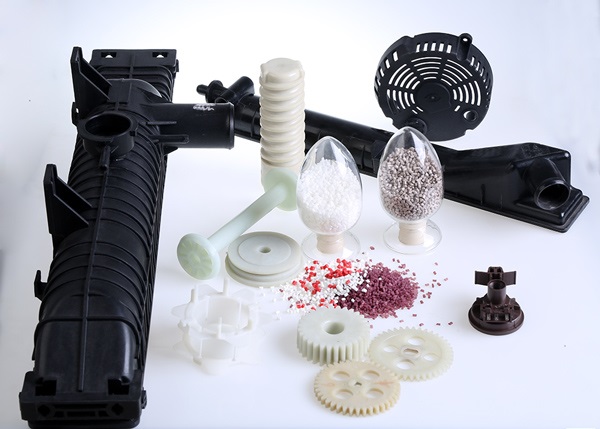 對于PA尼龍料來說的注塑基礎問題